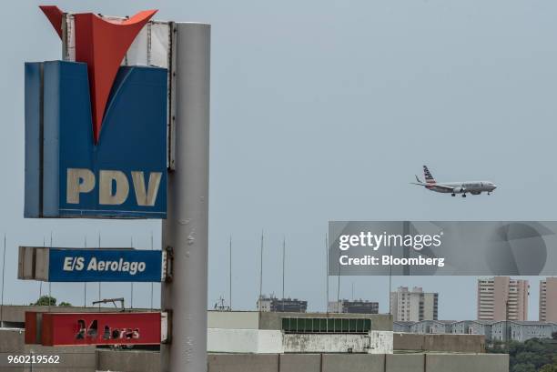 An American Airlines Group Inc. Plane prepares to land at Simon Bolivar International Airport in Maiquetia, Vargas state, Venezuela, on Tuesday, May...