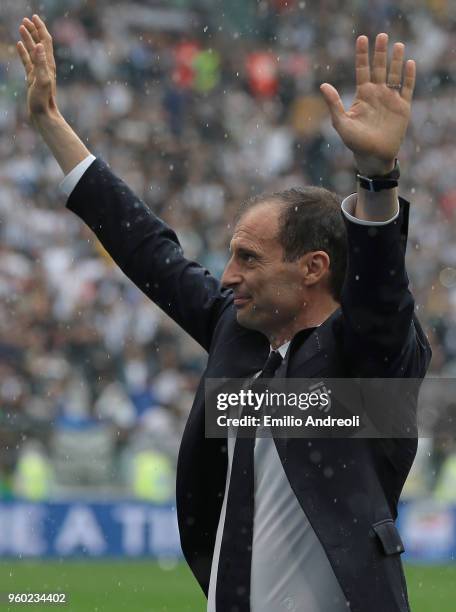 Juventus FC coach Massimiliano Allegri greets the fans during the serie A match between Juventus and Hellas Verona FC at Allianz Stadium on May 19,...