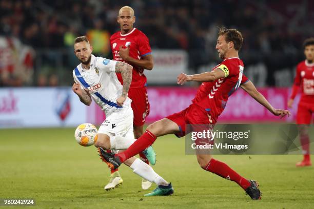 Tim Matavz of Vitesse, Ramon Leeuwin of FC Utrecht, Willem Janssen of FC Utrecht during the Dutch Eredivisie play-offs final match between FC Utrecht...