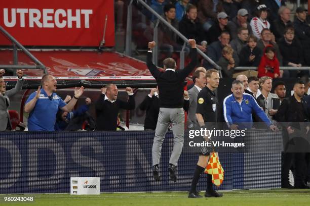 Assistant trainer Joseph Oosting of Vitesse, assistant trainer Nicky Hofs of Vitesse, coach Edward Sturing of Vitesse, during the Dutch Eredivisie...