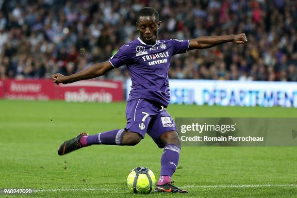 Max Alain Gradel of Toulouse in action during the Ligue 1 match between Toulouse and EA Guingamp at Stadium Municipal on May 19, 2018 in Toulouse, .