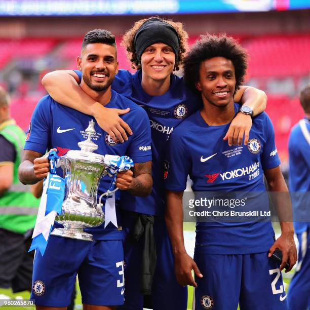 Emerson Palmieri, David Luiz and Willian, all of Chelsea celebrate with the FA Cup trophy after the Emirates FA Cup Final between Chelsea and...