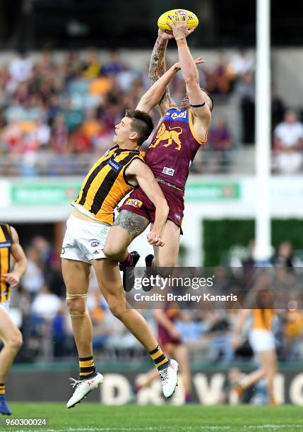 Mitch Robinson of the Lions takes a mark during the round nine AFL match between the Brisbane Lions and the Hawthorn Hawks at The Gabba on May 20,...