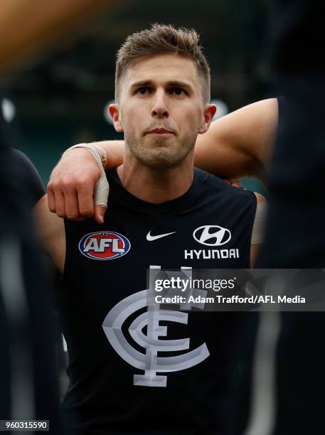 Marc Murphy of the Blues addresses his teammates during the 2018 AFL round nine match between the Carlton Blues and the Melbourne Demons at the...