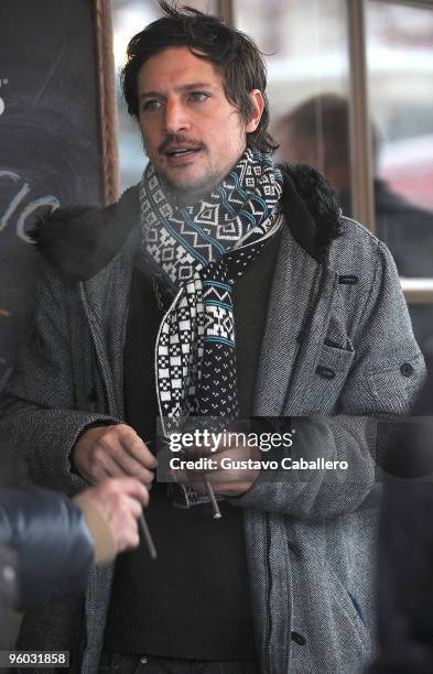 Actor Simon Rex attends the 2010 Sundance Film Festival on January 22, 2010 in Park City, Utah.