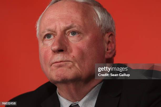 Oskar Lafontaine, Chairman of the German left-wing political party Die Linke, speaks to the media after a meeting of the Die Linke leadership on...