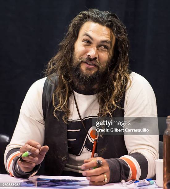 Actor Jason Momoa attends the 2018 Wizard World Comic Con at Pennsylvania Convention Center on May 19, 2018 in Philadelphia, Pennsylvania.