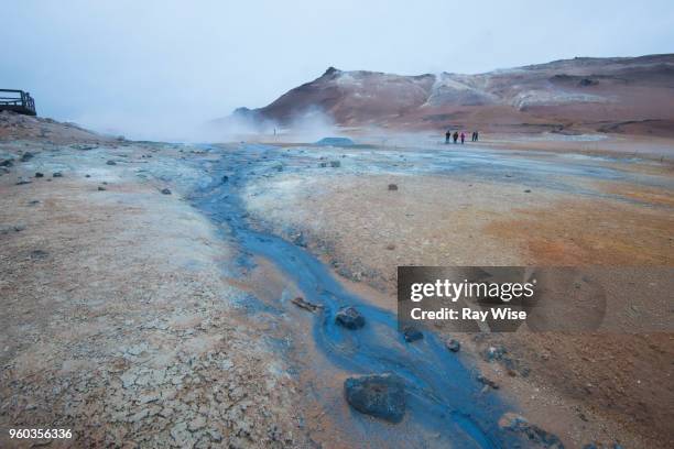 geothermal park at hverir - nordurland eystra imagens e fotografias de stock