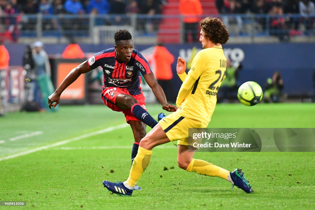 SM Caen v Paris Saint Germain - Ligue 1