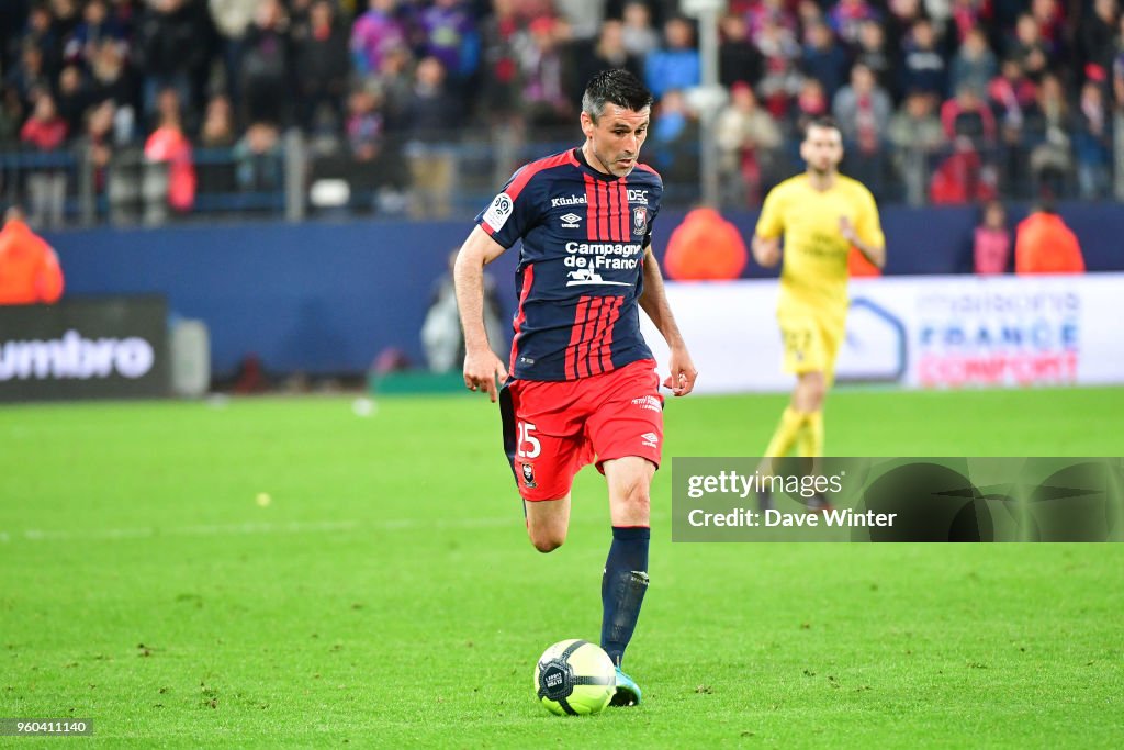 SM Caen v Paris Saint Germain - Ligue 1