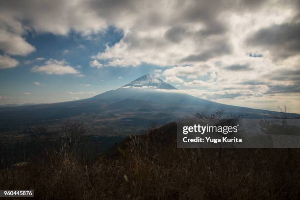 mt. fuji and clouds - fuji hakone izu national park stock pictures, royalty-free photos & images