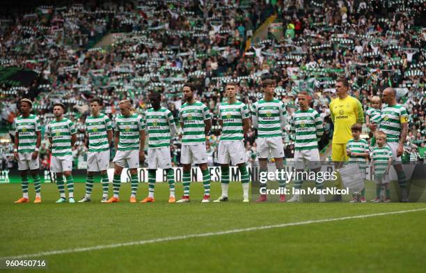 The Celtic team are seen during the Scott Brown testimonial match between Celtic and Republic of Ireland XI at Celtic Park on May 20, 2018 in...