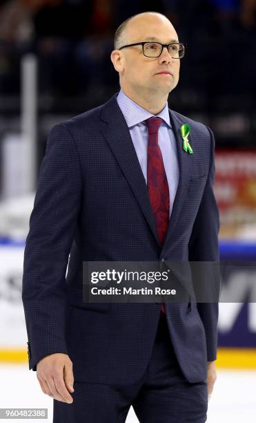 Jeff Blashill, head coach of the United States looks on during the 2018 IIHF Ice Hockey World Championship Bronze Medal Game game between the United...