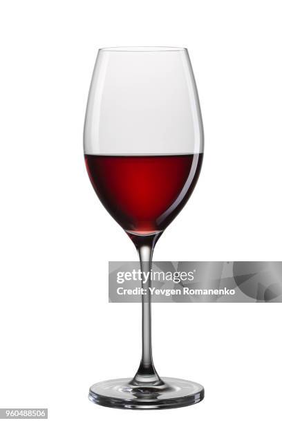 glass of red wine isolated on white background - vinos fotografías e imágenes de stock