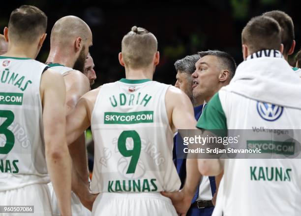 Head coach Sarunas Jasikevicius of Zalgiris gives instruction to players during the Turkish Airlines Euroleague Final Four Belgrade 2018 Third Place...