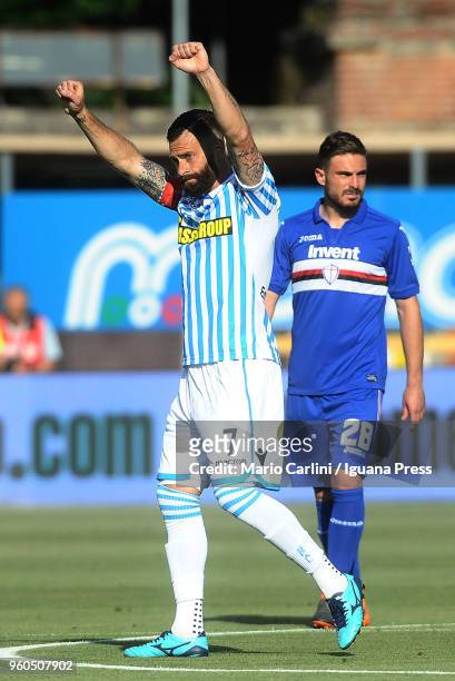 Mirco Antenucci of Spal celebrates after scoring the opening goal from the penalty spot during the serie A match between Spal and UC Sampdoria at...