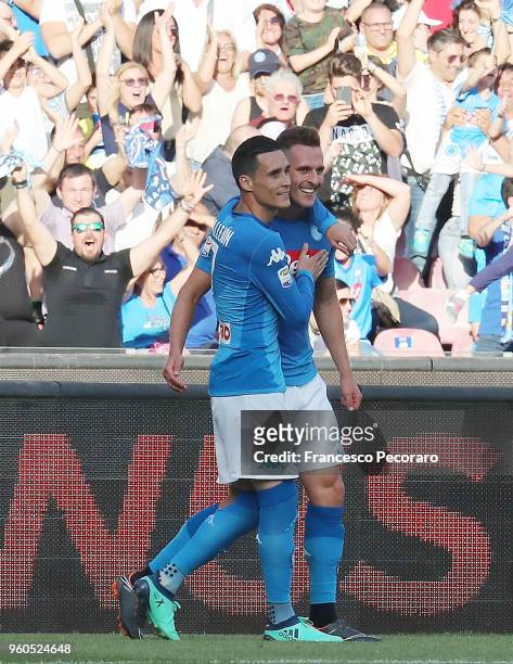 Jose Callejon and Arkadiusz Milik of SSC Napoli celebrate the 1-0 goal scored by Arkadiusz Milik during the Serie A match between SSC Napoli and FC...