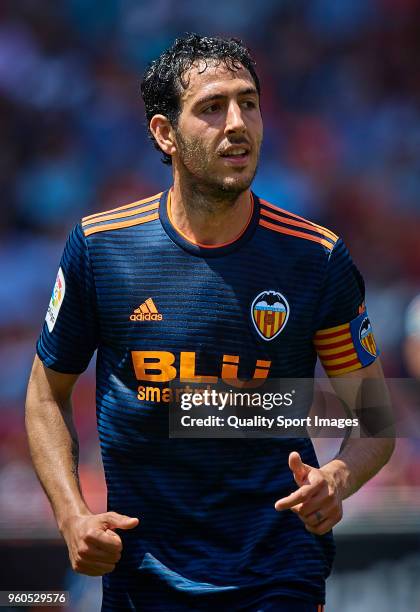 Daniel Parejo of Valencia reacts during the La Liga match between Valencia and Deportivo La Coruna at Mestalla Stadium on May 20, 2018 in Valencia,...