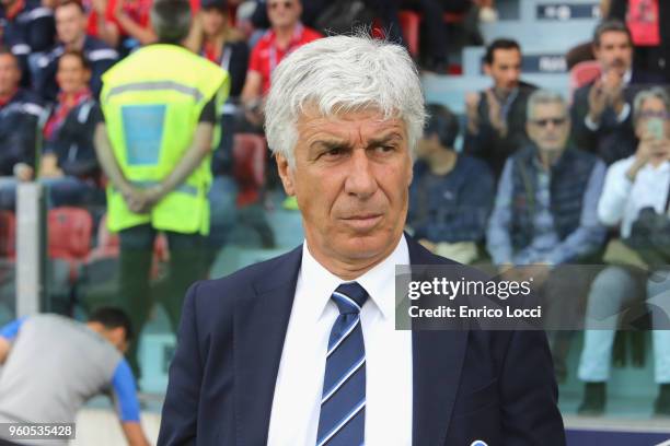 Atalanta's coach Gian Piero Gasperini looks during the Serie A match between Cagliari Calcio and Atalanta BC at Stadio Sant'Elia on May 20, 2018 in...