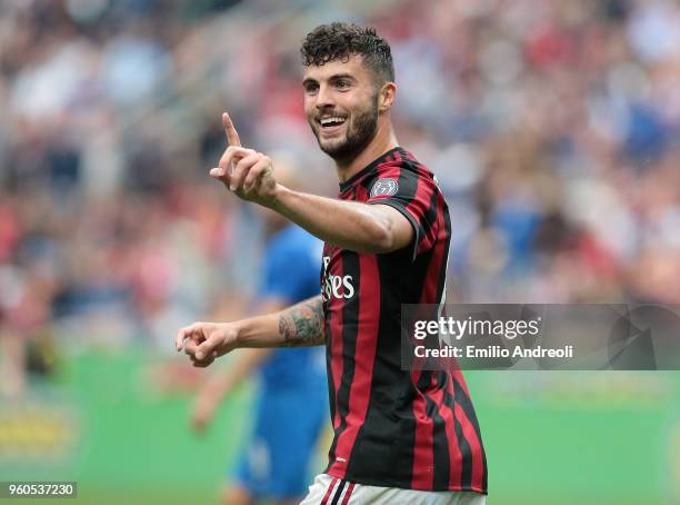 Patrick Cutrone of AC Milan gestures during the serie A match between AC Milan and ACF Fiorentina at Stadio Giuseppe Meazza on May 20, 2018 in Milan,...