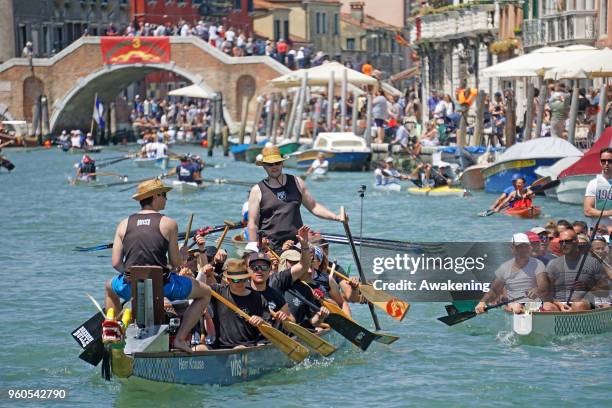 The Vogalonga participants pass through the Canale of Cannaregio on May 20, 2018 in Venice, Italy. The 32 km cuorse goes around the lagoon and...