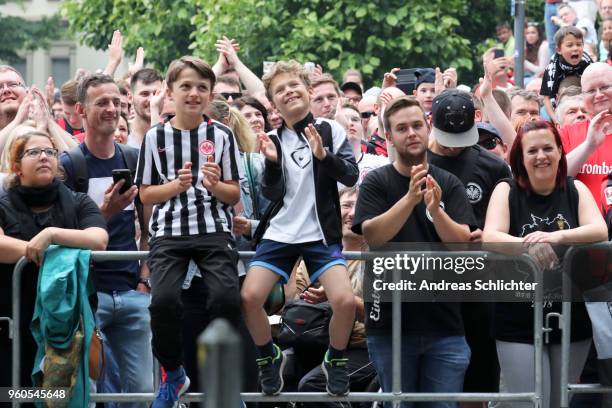 Fans of Eintracht Frankfurt celebrate winning the DFB Cup at Mainufer on May 20, 2018 in Frankfurt am Main, Germany.