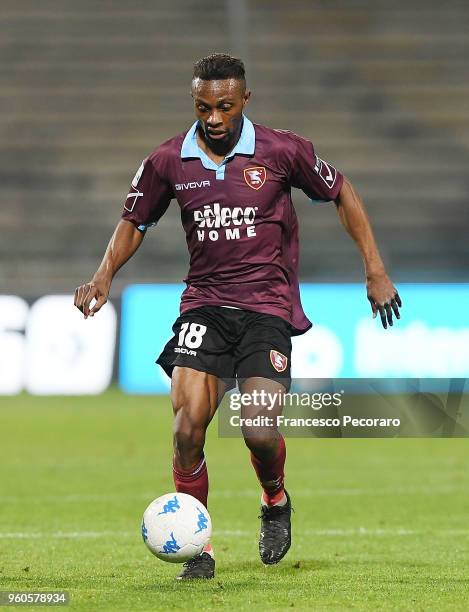 Jean-Daniel Akpa Akpro in action during the Serie B match between US Salernitana and US Citta di Palermo at on May 18, 2018 in Salerno, Italy.