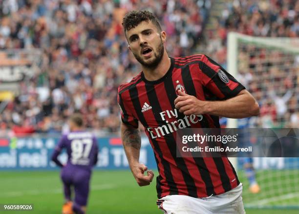 Patrick Cutrone of AC Milan celebrates his second goal during the serie A match between AC Milan and ACF Fiorentina at Stadio Giuseppe Meazza on May...