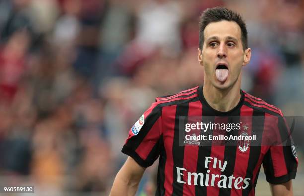 Nikola Kalinic of AC Milan celebrates his goal during the serie A match between AC Milan and ACF Fiorentina at Stadio Giuseppe Meazza on May 20, 2018...