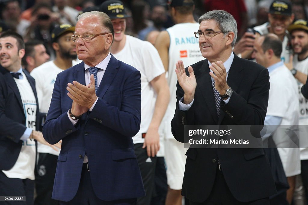 Champion Trophy Ceremony - 2018 Turkish Airlines EuroLeague F4