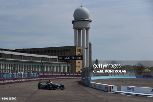English driver Oliver Turvey of NIO runs during the Qualifying Session in BMW Berlin E-Prix in Flughafen Tempelhof Airport.
