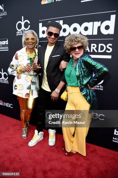 Personality DJ Pauly D and guests attend the 2018 Billboard Music Awards at MGM Grand Garden Arena on May 20, 2018 in Las Vegas, Nevada.