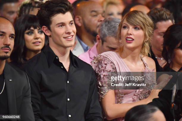 Recording artists Shawn Mendes and Taylor Swift during the 2018 Billboard Music Awards at MGM Grand Garden Arena on May 20, 2018 in Las Vegas, Nevada.