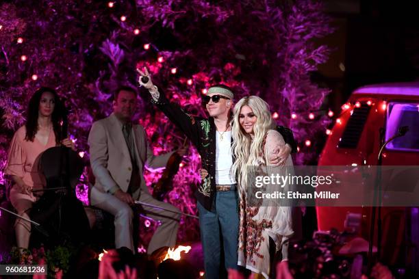 Macklemore and Kesha perform during the 2018 Billboard Music Awards at Toshiba Plaza on May 19, 2018 in Las Vegas, Nevada.