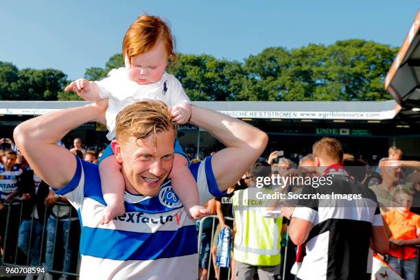 Andrew Driver of De Graafschap with his daughter during the Dutch Jupiler League match between De Graafschap v Almere City at the De Vijverberg on...