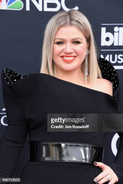 Musical artist and host Kelly Clarkson attends the 2018 Billboard Music Awards at MGM Grand Garden Arena on May 20, 2018 in Las Vegas, Nevada.