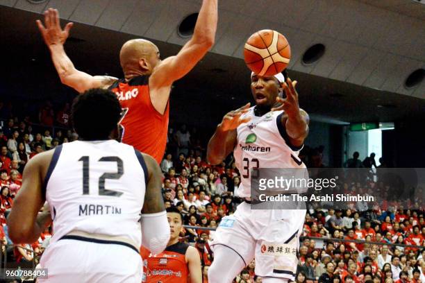 Ira Brown of the Ryukyu Golden Kings in action during the B.League Championship semi final game 2 between Chiba Jets and Ryukyu Golden Kings at...