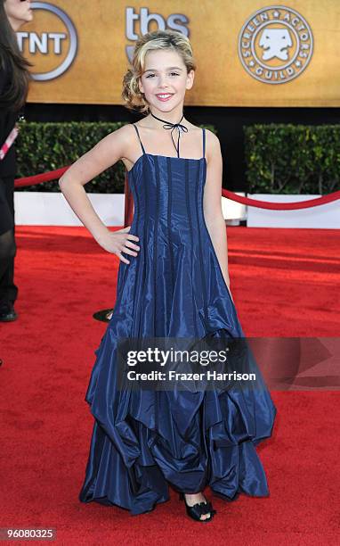 Actress Kiernan Shipka arrives at the 16th Annual Screen Actors Guild Awards held at the Shrine Auditorium on January 23, 2010 in Los Angeles,...