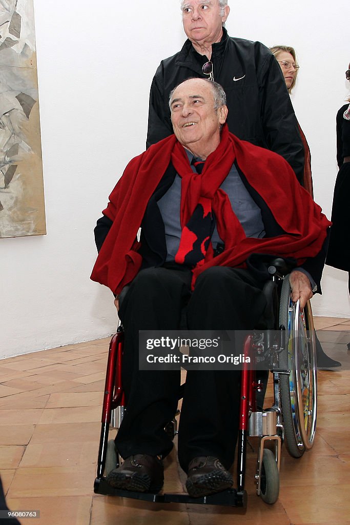 "Beatrice Caracciolo" Dinner At Villa Medici