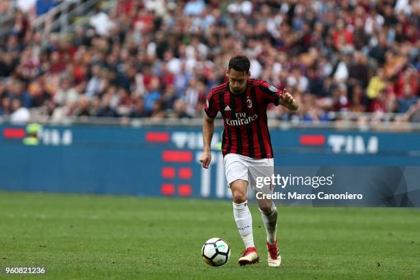 Hakan Calhanoglu of Ac Milan in action during the Serie A football match between AC Milan and Acf Fiorentina. Ac Milan wins 5-1 over Acf Fiorentina.