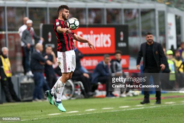 Patrick Cutrone of Ac Milan in action during the Serie A football match between AC Milan and Acf Fiorentina . Ac Milan wins 5-1 over Acf Fiorentina.