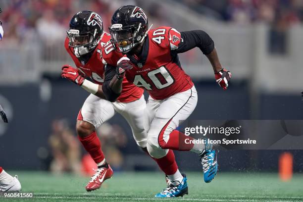 Atlanta Falcons fullback Daniel Marx runs down field during an NFL football game between the Minnesota Vikings and Atlanta Falcons on December 3,...