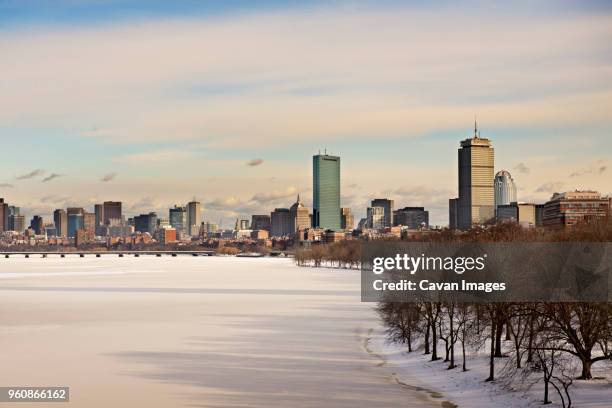 building in city during winter - boston winter stock pictures, royalty-free photos & images