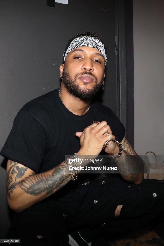 Singer Rio James Recording artist Ro James backstage at Bowery Ballroom on May 20 ...