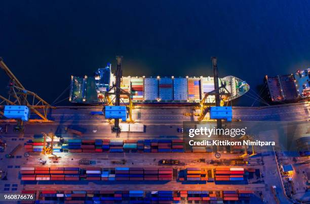 992 Shipping Port Congestion Stock Photos, High-Res Pictures, and ...