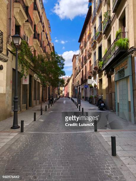 streets of madrid - madrid street stock pictures, royalty-free photos & images
