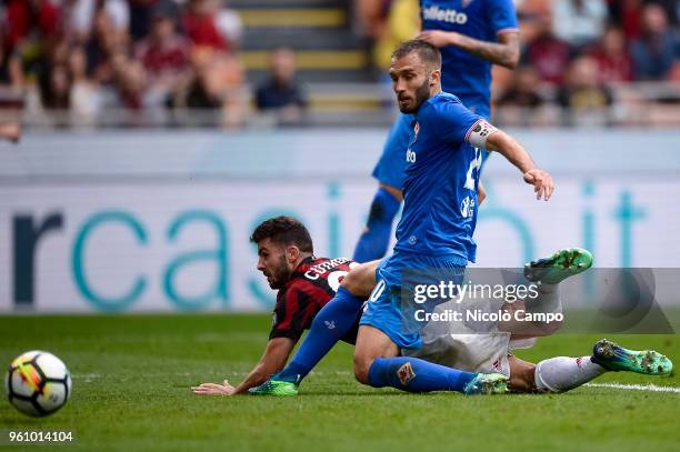 Patrick Cutrone of AC Milan scores a goal during the Serie A football match between AC Milan and ACF Fiorentina. AC Milan won 5-1 over ACF Fiorentina.