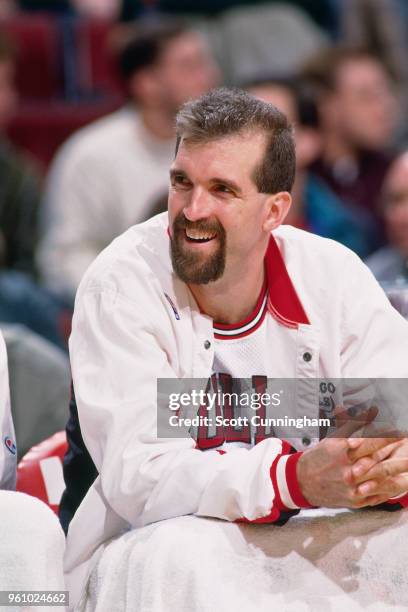 Chicago Bulls Bill Wennington Photos and Premium High Res Pictures