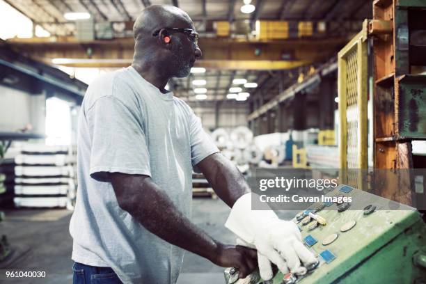 Manually Operating Machine 332 Manual Control Stock Photos, High-Res Pictures, and Images - Getty ...
