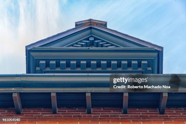 Romanesque heritage house in the corner of Sultan and Saint Thomas streets. The handsome building was possibly designed by the great E.J. Lennox in...